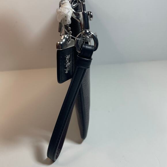 NWOT Coach 1941 Turnlock Pouch 26 with Horse and Carriage Jacquard Black C3387 - Picture 3 of 8